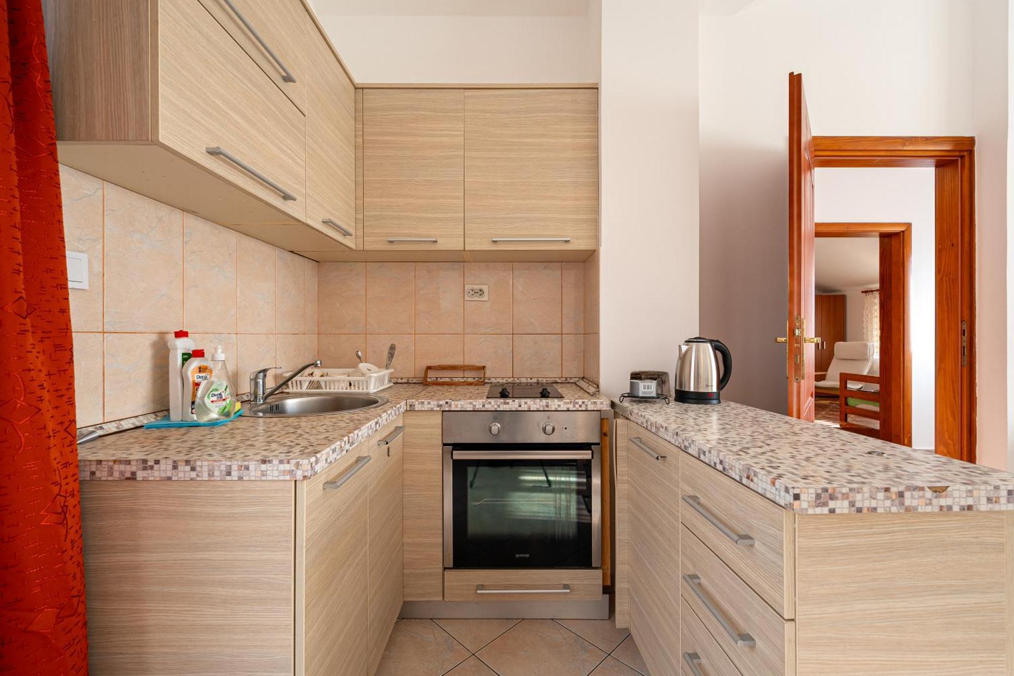 Vladivostok Apartments ติวัต ภายนอก รูปภาพ